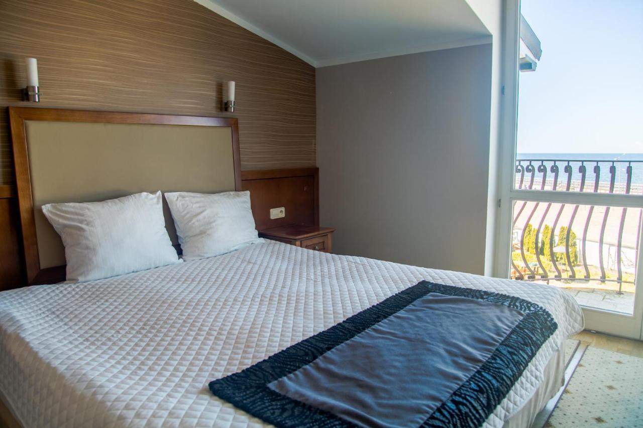 דארלובקו Hotel Apollo מראה חיצוני תמונה