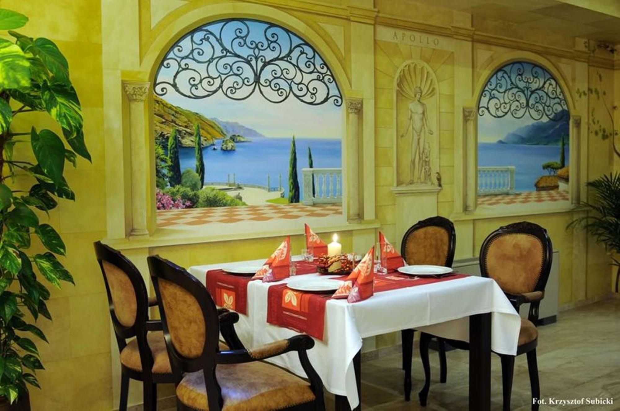 דארלובקו Hotel Apollo מראה חיצוני תמונה